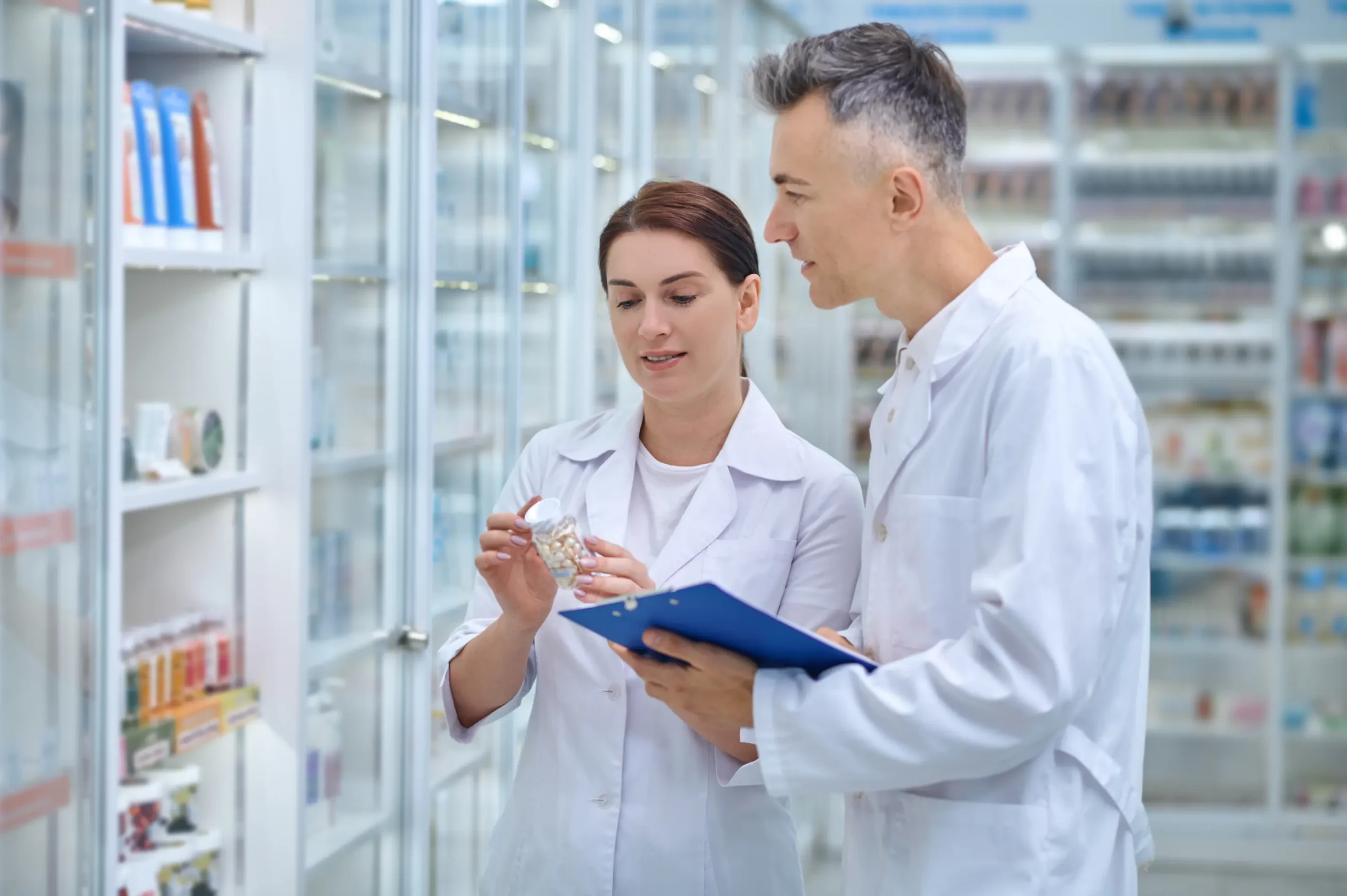 Anvisa garante segurança ao proibir suplementos produzidos sem licença sanitária