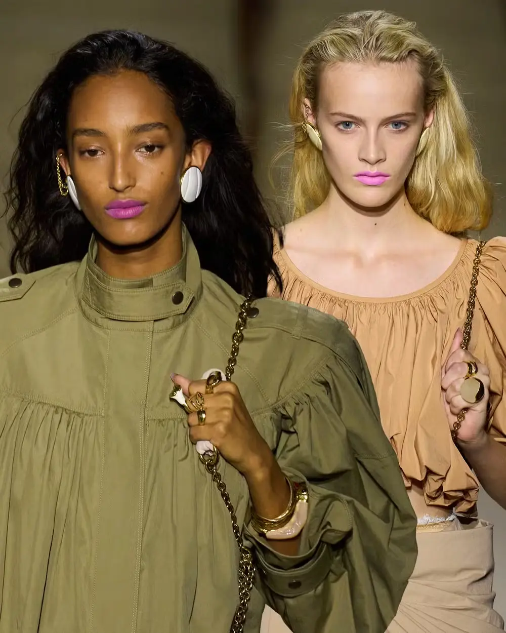 Modelos desfilando no Paris Fashion Week com maquiagem rosa vibrante no desfile da Chloé.